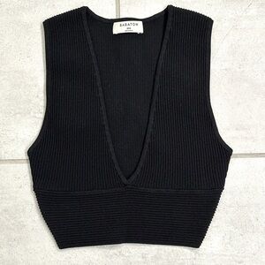 Aritzia Babaton Sculpt Knit Deep V Tank